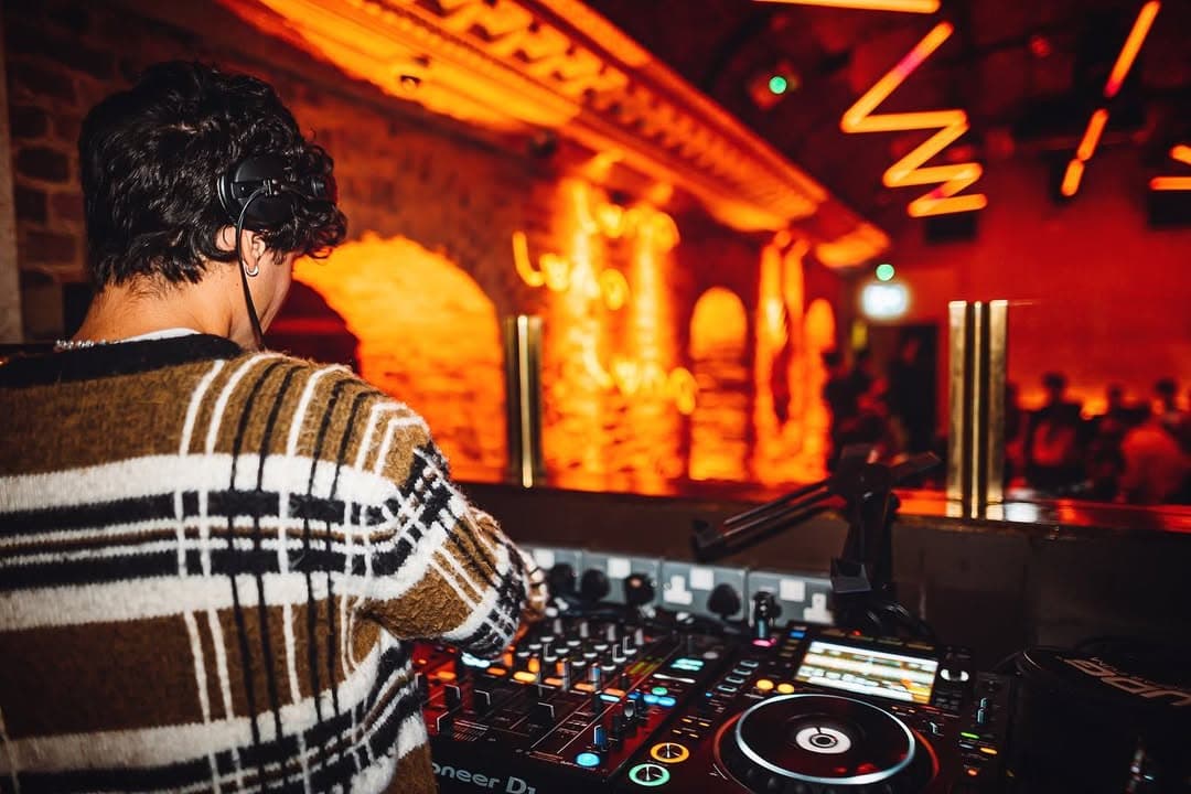 Best bars near Luna Nightclub London in the West End area